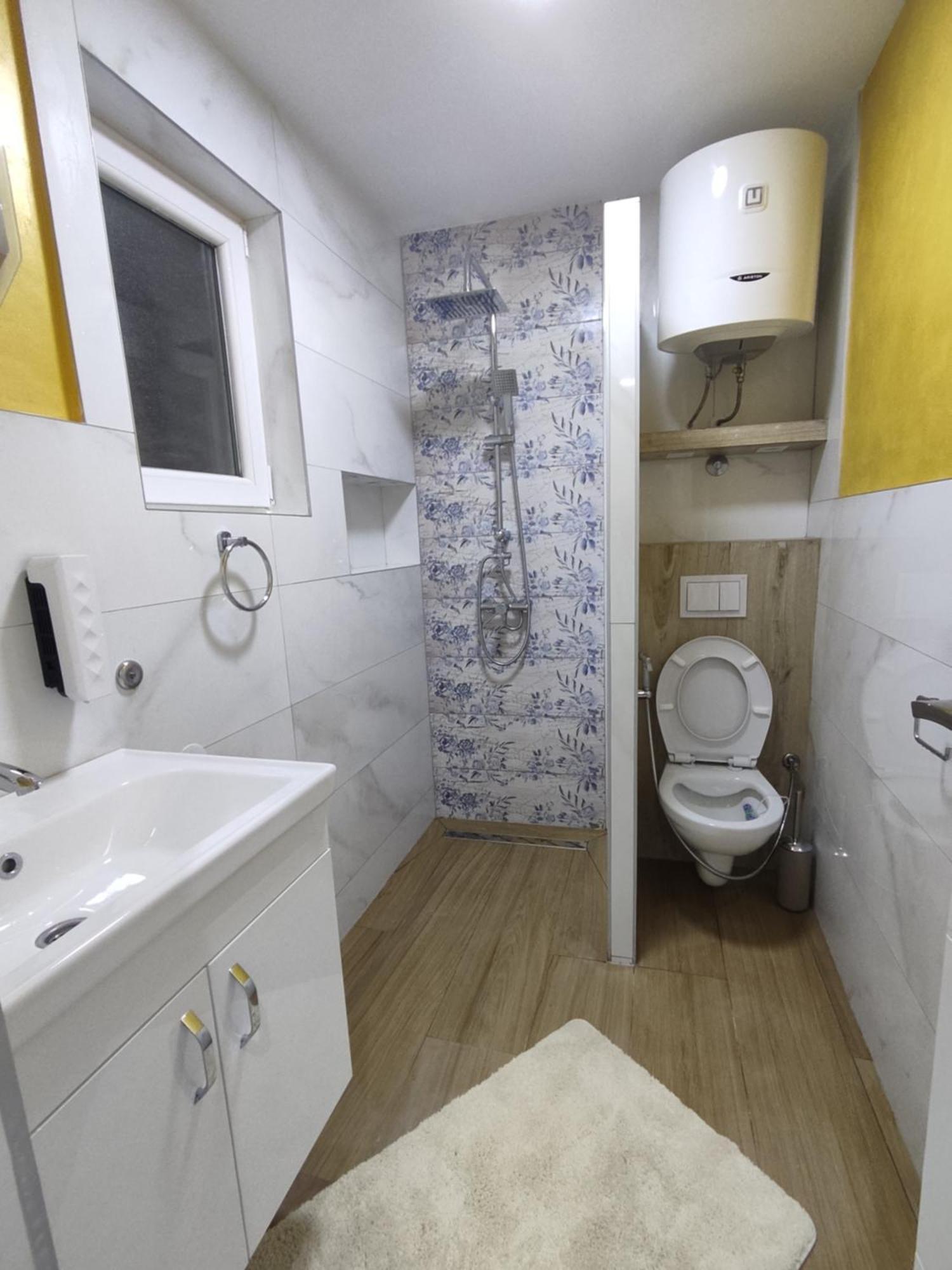 Ticina Apartment ซาราเยโว ภายนอก รูปภาพ