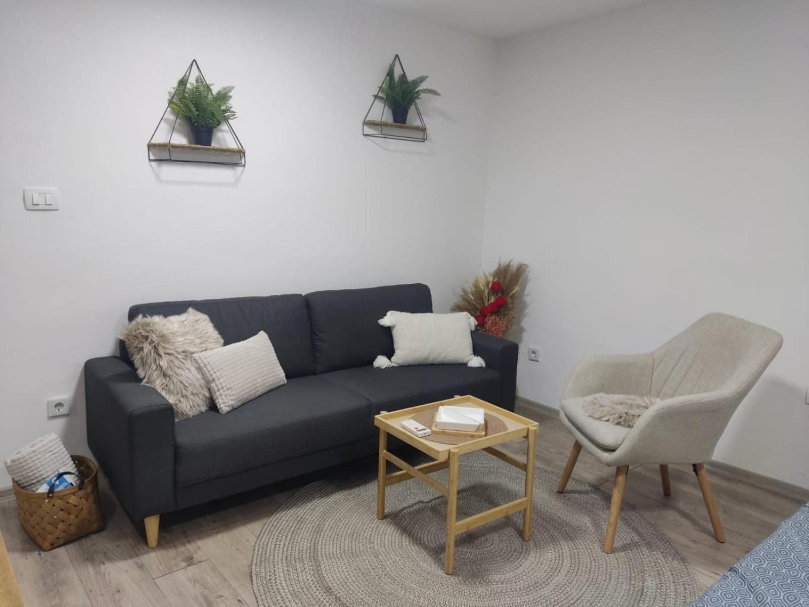 Ticina Apartment ซาราเยโว ภายนอก รูปภาพ